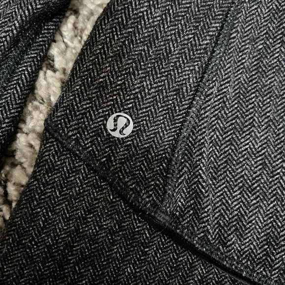 Lululemon align pullover - Picture 3 of 4